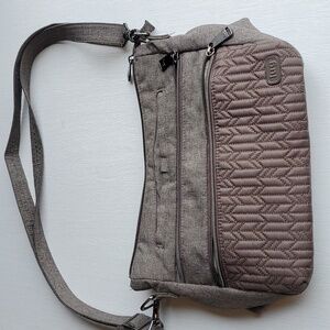 Lug Gray Heathered Slider Crossbody Purse